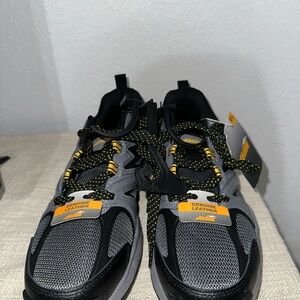 Avia Men's Talus Rugged Walking Shoes Size 8.5